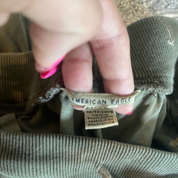 AMERICAN EAGLE jogger pants - Picture 4 of 4